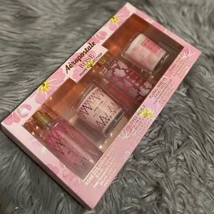 Perfume and Candle Set